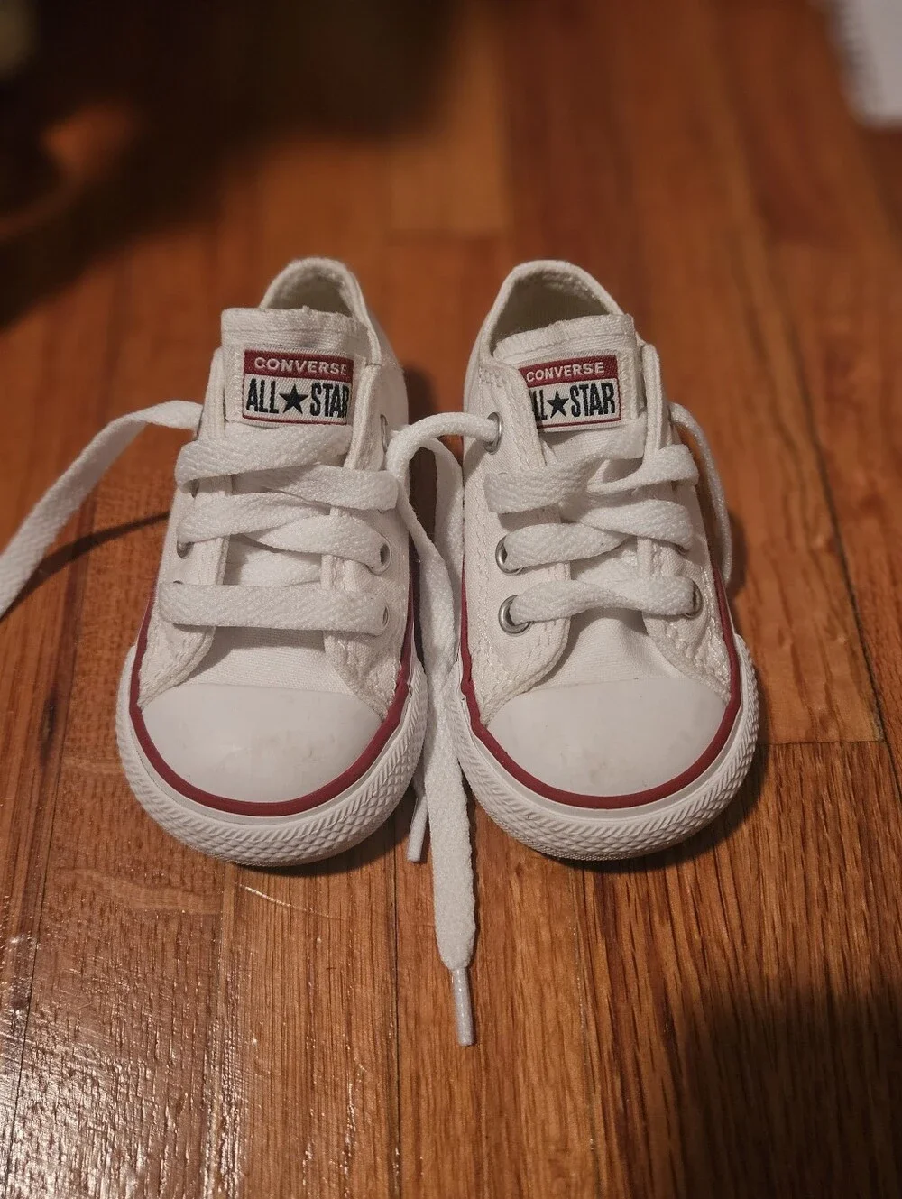 Converse Chuck Taylor All Star Baby Sneakers White Size 4 EUC